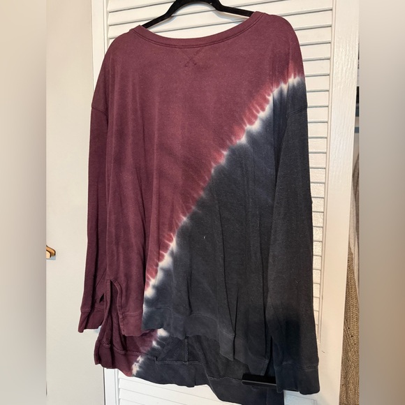 Maurices Tops - Maurices Sweatshirt